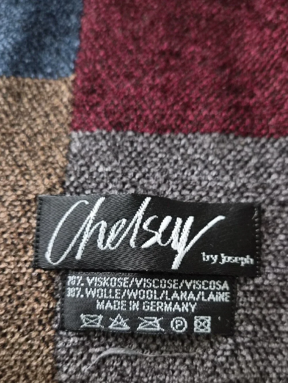 VTG Chelsey by Joseph Geometric Colorblock Wool Blend Scarf - Made in Germany